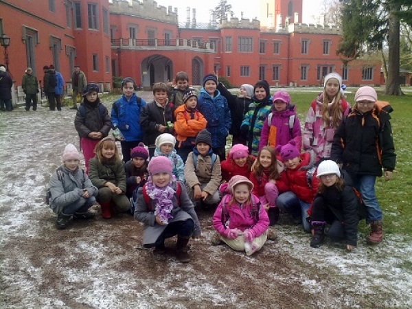 Třetí třídy prožily Vánoce na zámku Hrádek u Nechanic